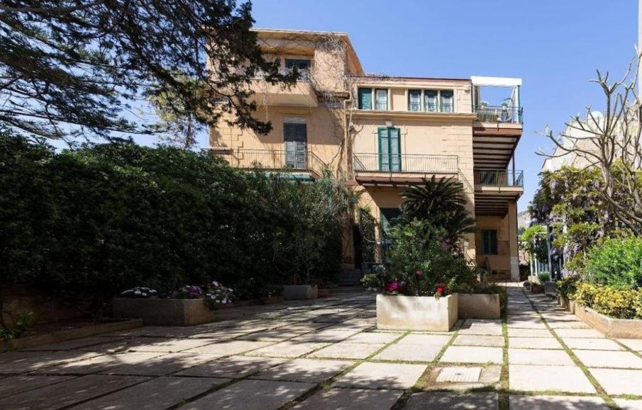 The White Sail - Mondello Apartment With Terrace - Casa Di Vincenzo E Andrea Exterior photo